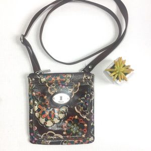 ✨Fossil✨ Key Per Coated Canvas Crossbody